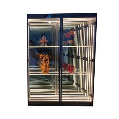 Ornamentações de modelos de exibição de espessura personalizadas para tendências de moda e espelho de vidro infinito