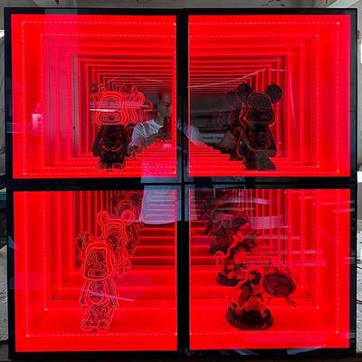 2024 Alta luminosidade luz LED vidro Infinity Mirror Display Cabinet para sala de estar