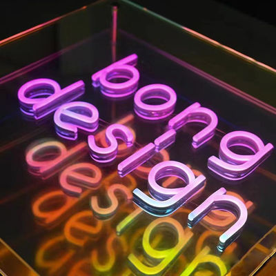 Tabela de Neon de Luz de Espelho Gradiente de Cor de Efeito Infinito personalizada com Estrutura de Metal Durável
