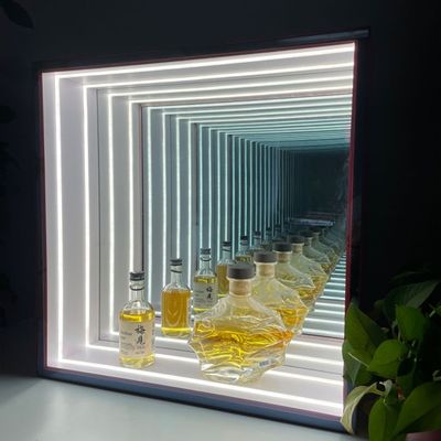 Caso de exibição de espelho de vidro LED de cores personalizáveis para cabine de vinho personalizada de estilo moderno