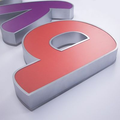 Sinais de exterior 3d iluminados LED Light LED acrílico caracteres luminosos com cores personalizadas