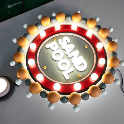 Caracteres luminosos LED Lâmpadas de letras Sinais de parede para exibição de publicidade exterior interior