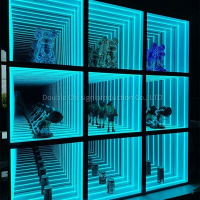 LED Strip Light Infinity Mirror Display Case para loja de vendas de móveis de showroom personalizado