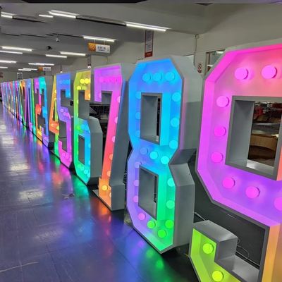 Fonte de alimentação em corrente contínua Espelhos de neon LED iluminados para publicidade digital de outdoor