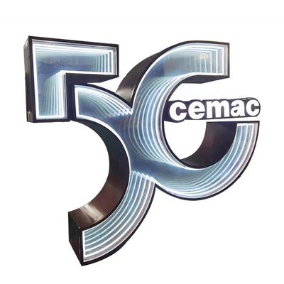 Sinalização retroiluminada de espelho abissal de infinito personalizada com logotipo de metal 3D e luzes de néon
