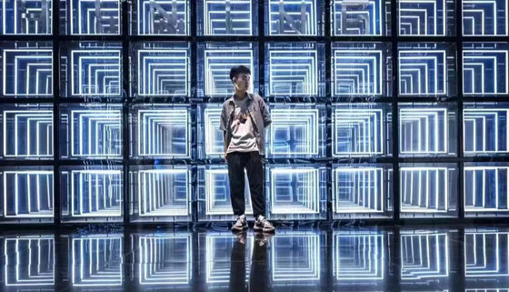 Edifícios Aplicação Holograma 3D Ventilador Publicitário Caixas de luz com Nano Luzes Fonte