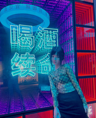 Tabuleiro de publicidade de espelhos de LED Infinity para 2024 Fãs de hologramas Top Decoração essencial