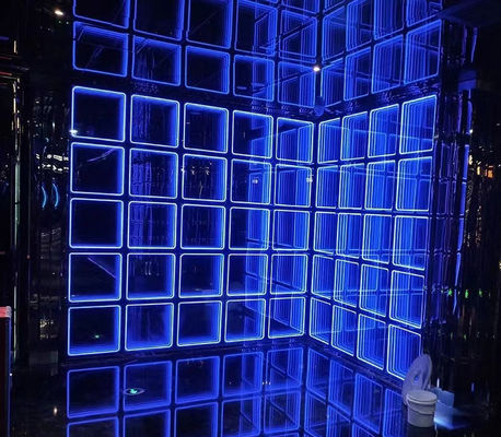 Ventilador de holograma de publicidade ao ar livre com faixas de LED Fonte de luz e decoração avançada